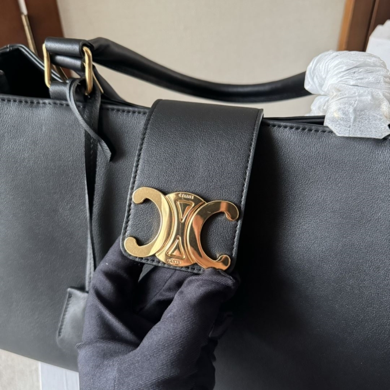 Ce1i*e satchel bags